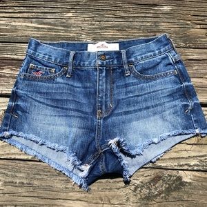 Hollister distressed shorts